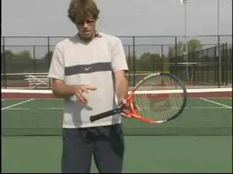 Yeni Başlayan Oyuncular İçin Tenis Dersleri : Nasıl Bir Tenis Raketi Kavrama 