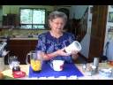 Nasıl Hint Mango Lassi Yapmak: Yoğurt Hint Mango Lassi İçin Malzeme Çekme Resim 3