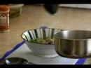 Nasıl Hızlı Ve Kolay Çince Tarifler Pişirmek İçin : Marul Ve Sığır Çin Çorbası Terbiye  Resim 4