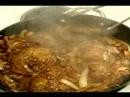 Tütsülenmiş Tavuk Kızarmış Biftek Tarifi : Tütsülenmiş Tavuk Boğuyor Biftek Kızarmış Biftek Tarifi  Resim 4