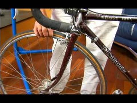 Bisiklet Tamir : Nasıl Bisiklet Tekerlekleri Kontrol Etmek İçin 
