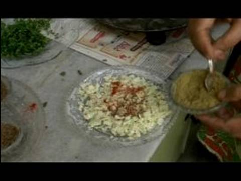 Hint Paratha Yemek Yapmayı Ekmek Dolması: Karnabahar Güçlendirici Ekmek Yemek