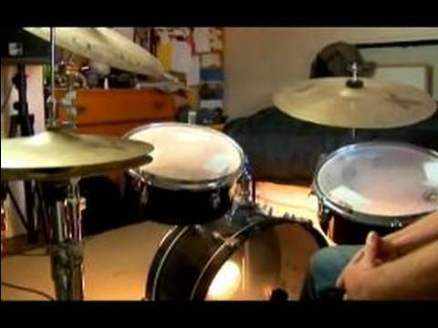 Nasıl Drum Set Play: Nasıl Oynanır Merhaba Bir Davul Setinde Şapka
