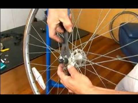 Bisiklet Tamiri, Bisiklet Tekerlekleri Kontrol Etmek İçin Nasıl: Bölüm 2