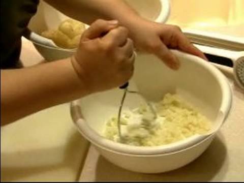 Ev Yapımı Gnocchi Nasıl Yapılır : Patates Püresi İçin Patates  Resim 1