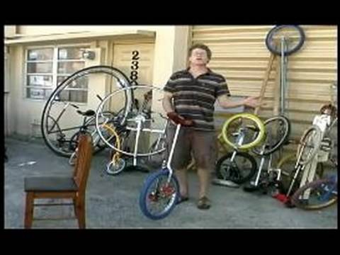 Nasıl Bir Tek Tekerlekli Sirk Bisikletine Binmek: Nasıl Bir Tek Tekerlekli Sirk Bisikletine Kayada Yapılır Resim 1