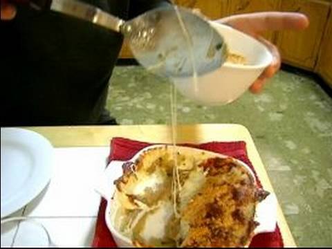 Nasıl Fransız Soğan Çorbası Yapmak: Kavrulmak Fransız Soğan Çorbası
