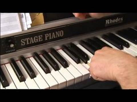 Nasıl Piyano Melodileri A Play: Nasıl Bir Yazılı Bir Ölçekte Piyano