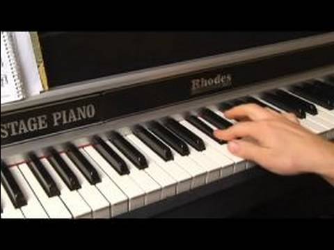 Nasıl Piyano Melodileri A Play: Yedinci Ve Sekizinci Önlemler Majör Piyano Bir Melodi Öğrenme Resim 1