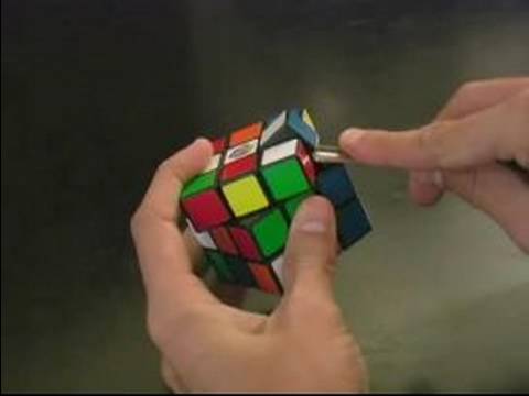 Nasıl Rubiks Cube Çözmek İçin: Bir Rubiks Küp Ayrı Almak Resim 1