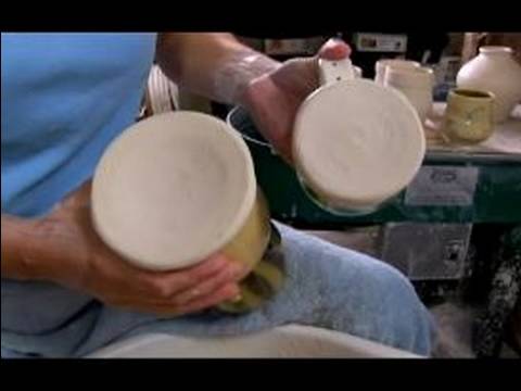 Nasıl Seramik Bardak Ve Vazo Yapmak: Alt Çanak Çömlek Silindir Kırpma