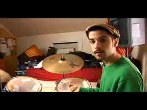 Nasıl Swing Oynamak İçin Bas Ve Davul Snare Yener: Bölüm 3: Salıncak Beats Bas Ve Davul Snare Tarih: Varyasyon 3 Resim 1