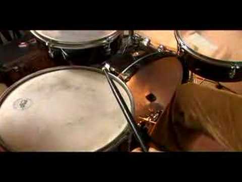Nasıl Swing Oynamak İçin Bas Ve Davul Snare Yener: Salıncak Beats Bas Ve Trampet Üzerinde: Ritim Çeşitleme 10