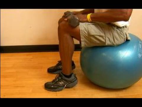 Nasıl Vücut Egzersizleri Alt: Nasıl Bir Oturmuş Calf Raise Egzersiz Yapmak