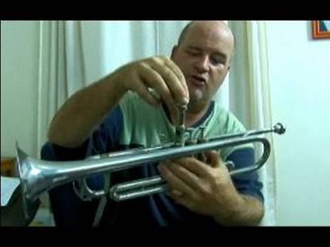 Yeni Başlayanlar İçin Dersler Trompet: Genel Bakış Ve Ölçekler: Nasıl Trompet Vana Temizlemek İçin