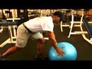 Göğüs Ve Sırt Egzersizleri: Üst Vücut Egzersiz: İstikrar Ball Push Up İçin Üst Vücut Egzersiz