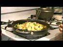 Nasıl Bir Asya Tavuk Yemeği Pişirmek: Asya Tarzı Tavuk Pilav Pişirmek