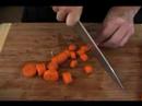 Kavrulmuş Kök Herb Sebze Pişirmek İçin Nasıl: Kesme Havuç İçine Mermi Sebze Yemek Tarifleri İçin Resim 3