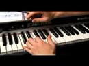 Nasıl Piyano Melodileri B Play: Nasıl Bir Uyum İçinde Farklı Bir Anahtar Ve Oyun İçinde B Binbaşı Okumak İçin Resim 3