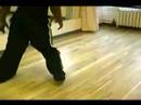 Boogaloo Dans Etmeyi: Dizlerinle Kullanmayı Boogaloo Dansında Döner Resim 4