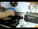 Deniz Tarağı Soslu Linguini Tarifi Talimatları: Makarna Pişirirken Boşaltma Linguini Ve İstiridye Sosunu Resim 4