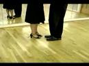 Merengue Dansı Yapılır: Nasıl Merengue Saat Yönünde Döndürme Resim 4