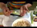 Nasıl Yapmak Ve Ton Balığı Salatası Hizmet: Ton Balıklı Salata İçin Maddeler Eklemek İçin İpuçları Resim 4