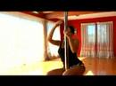 Pole Dans İtfaiyeci Hareket Nasıl: Momentum İtfaiyeci Kutup Dans Hamle İçin Gelişmiş Resim 4