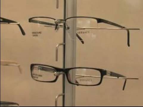 Nasıl Erkek Gözlük Seçmek İçin: Versace: Popüler Erkek Gözlük Resim 1