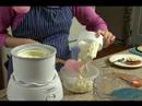 Eggnog Dondurma Nasıl Yapılır : Yumurta Likörü Dondurma Saklamak İçin Nasıl  Resim 3