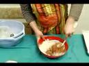 Nasıl Mandel Ekmek Yapmak: Mandel Ekmek İçin Islak Ve Kuru Malzemeyi Karıştırın Resim 3