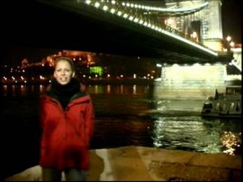 Budapeşte, Macaristan'da Yapmam Gerekenler: Gece Hayatı: Tuna Nehri Budapeşte'üzerinde Yapmam Gerekenler Resim 1