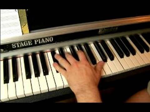 E Piyano Doğaçlama Önemli: C Küçük Ölçek İçin E Piyano Doğaçlama