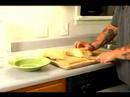Nasıl Barbekü Karides Cook: Ekmek Cajun Karides İle Hizmet Veren Resim 3