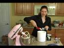 Nasıl Şeker Kamışı Cookies Yapmak: Şeker Kamışı Çerezleri İçin Kuru Malzemeyi Ekleme Resim 3