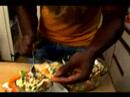 Ceviche Ve Arroz Con Pollo: Güney Amerika Yemek Tarifleri: Nasıl Arroz Con Pollo Servis Resim 4