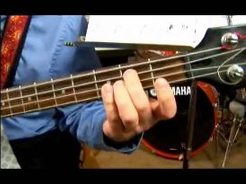G Düz Bas Gitar Çalan : Bas G Düz Bir Caz Ölçekte Ölçmek 2  Resim 1