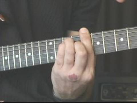 Kafeste Akor Gitar Çalma Yöntemi : Gitar Üzerinde C Bir Akor Oyun Sürümleri 5 Ve 6  Resim 1