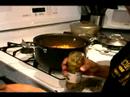 Nasıl İspanyolca Tavuk Fricassée Yapmak: Zeytin İspanyolca İçin Tavuk Yahni Pişirmek Ekleme Resim 3
