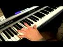 Piyano E Tuşuna Blues : Piyano Çalan E Minör Blues Ölçekler  Resim 3