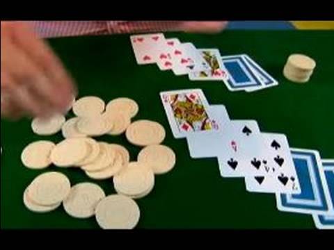Nasıl Oynanır Kızı Takip Et: Poker Oyunları: Oynamak İçin İpuçları İzleyin Kraliçe Poker Eli Resim 1