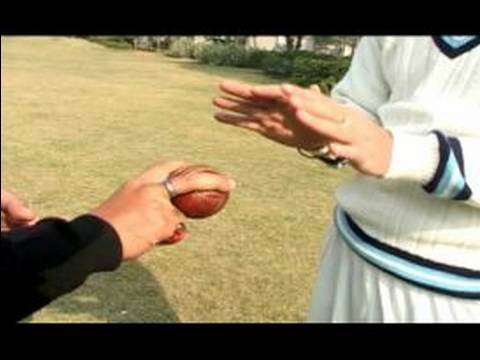 Nasıl Kriket Oynanır: Nasıl Bir Değişiklik Teslimat Hızı Kriket Kase