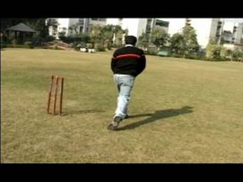 Nasıl Kriket Oynanır: Nasıl Bowl Kriket Küçük Kapı Çevresinde