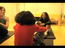 Senin Torun İle Egzersiz: Torun İle Ortak Sit-Up Çalışmaları Resim 3