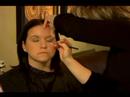 Profesyonel Makyaj İpuçları: Zarif, Şık Bir Görünüm Elde Etmek Nasıl: Göz Kalemi İçin Zarif, Şık Makyaj Uygulamak