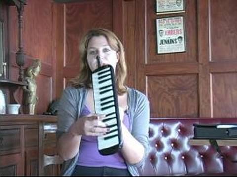 Nasıl Melodika Çal İçin: C Keskin Akor Melodika Üzerinde Oynamak Nasıl