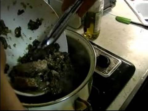 Sığır Eti Güveç Tarifi: Malzemeler Pot İçin Sığır Eti Güveç İçin Ekleme
