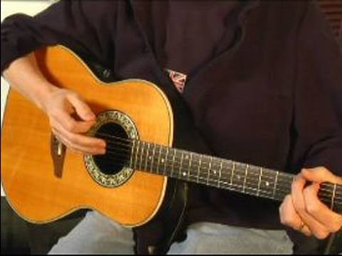 Nasıl Akustik Gitar : Akustik Gitar İçin Toplama Bir Model Öğrenmek  Resim 1