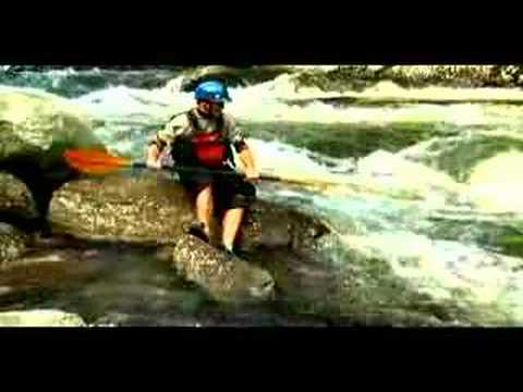 Creeking Kontur İpuçları Whitewater Kayaking İçin: Whitewater Kayaking İçin Üzerinde Şelaleler Boof Konturları Kullanarak