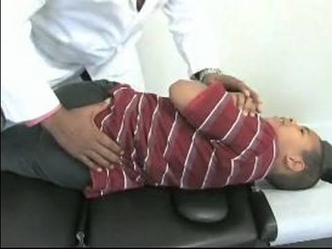 Chiropractic Bakım Hizmetleri Ve Tedaviler: Çocuk Chiropractic Bakım Gösteri Resim 1